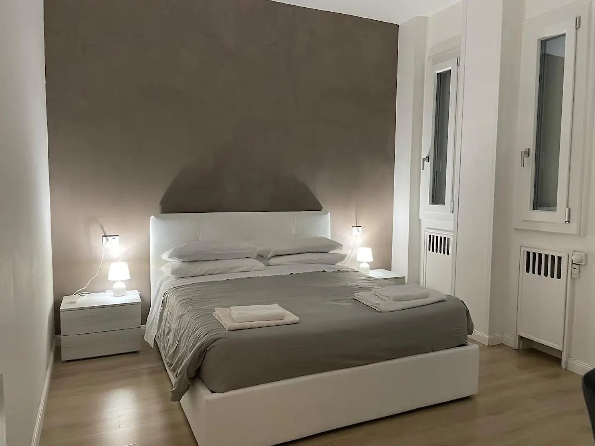Apartment The Rooms Of Edera-Senzaparole Bologna